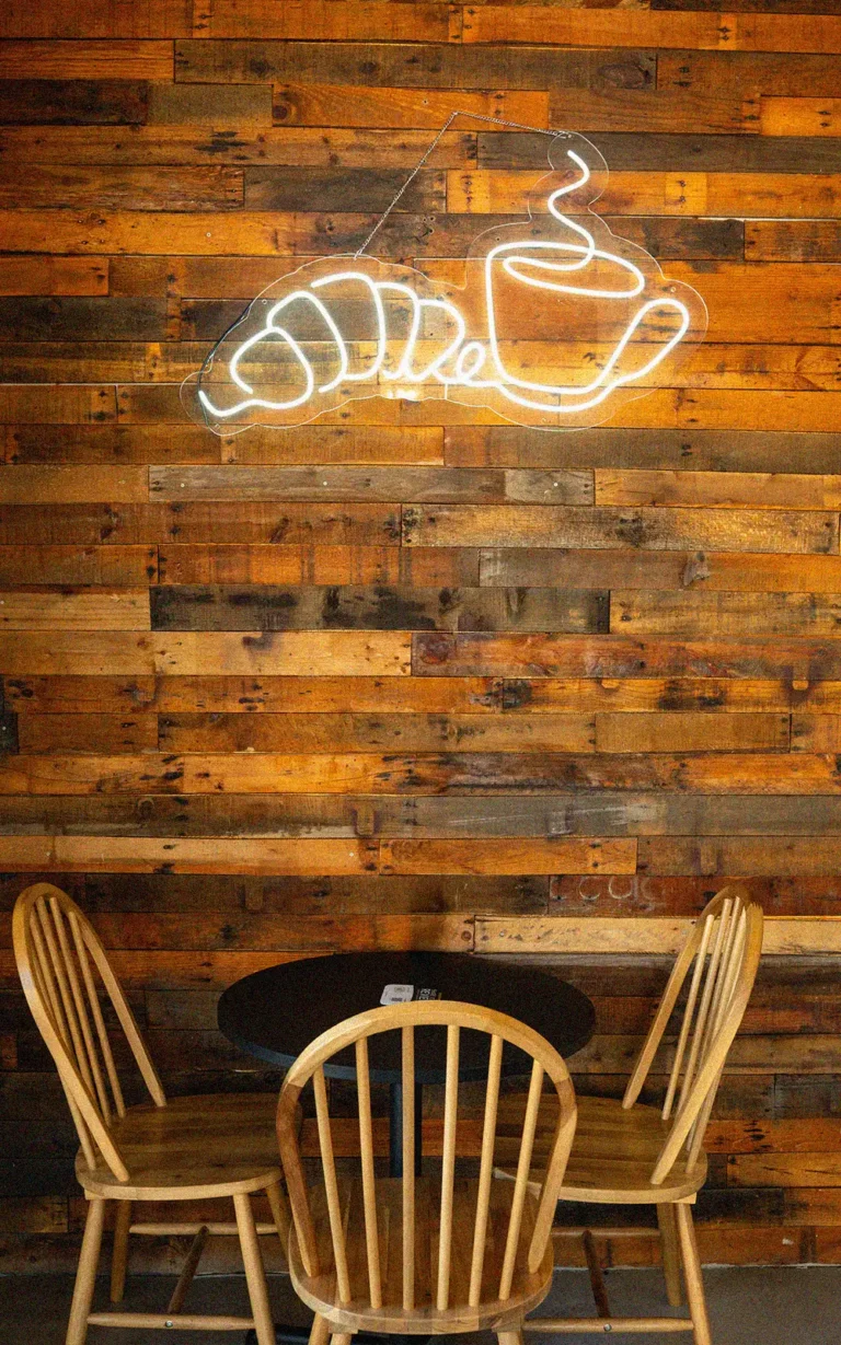 cafe-ninda-image-loop-2